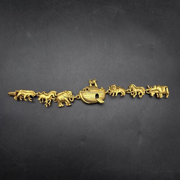 AJC Noahs Ark Gold Tone Bracelet Charm Link Signed Costume Jewelry Vintage - Picture 7 of 10